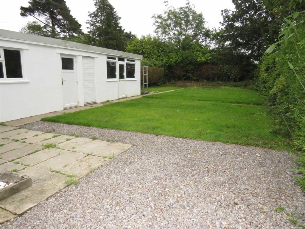 Gardens &amp; garage