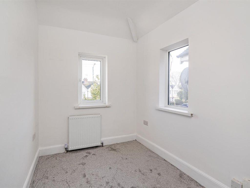 Bedroom 3 Lode Lane.jpg