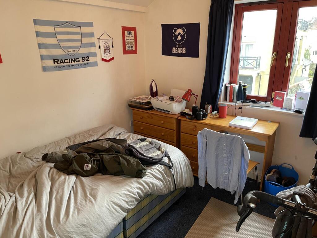 679870EB-1080-44B1-9CB0-D19900EB5E43