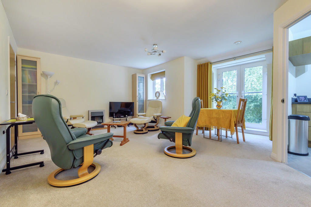Open Plan Living/...