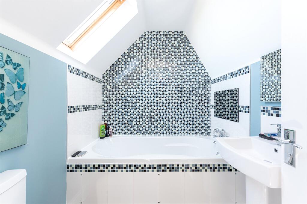 En Suite One
