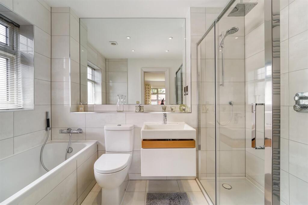 PINE HILL, 9, THORNHILL HOUSE (21).jpg