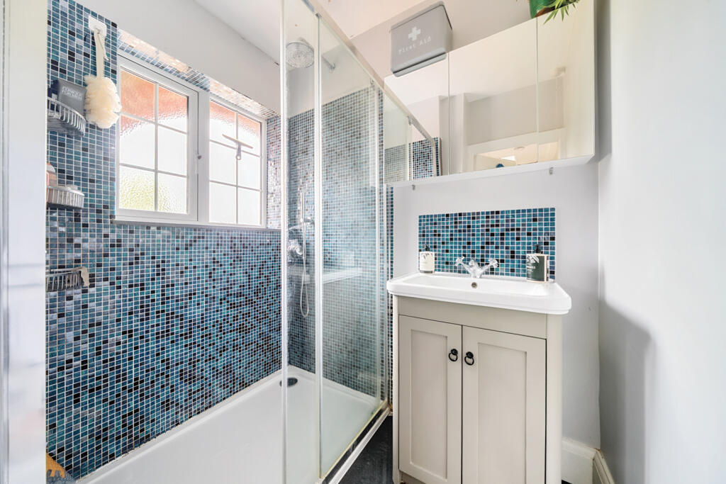 1333335-15-6890c0...