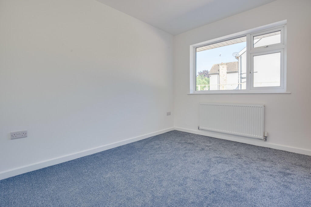 Bedroom 2.1