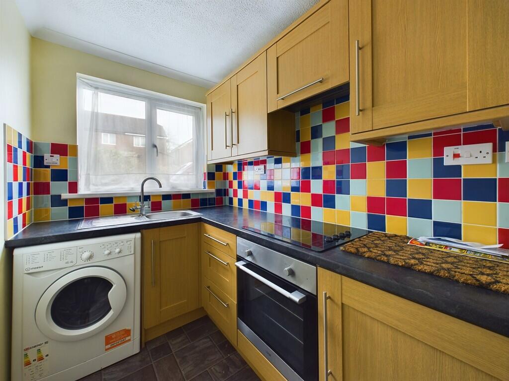 CAM03974G0-PR0088...