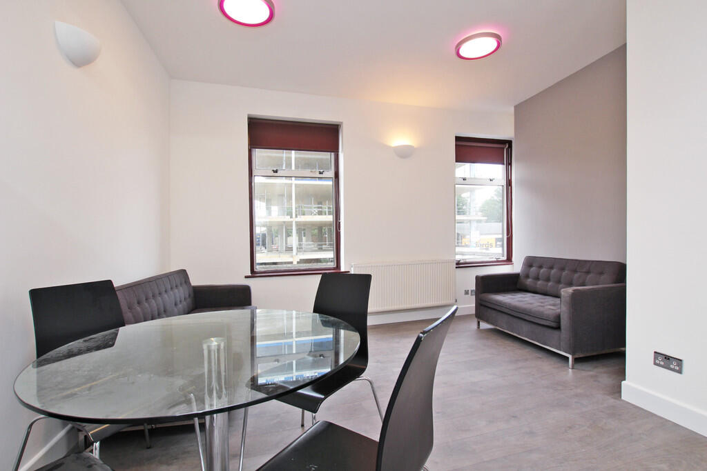 Open-Plan Lounge