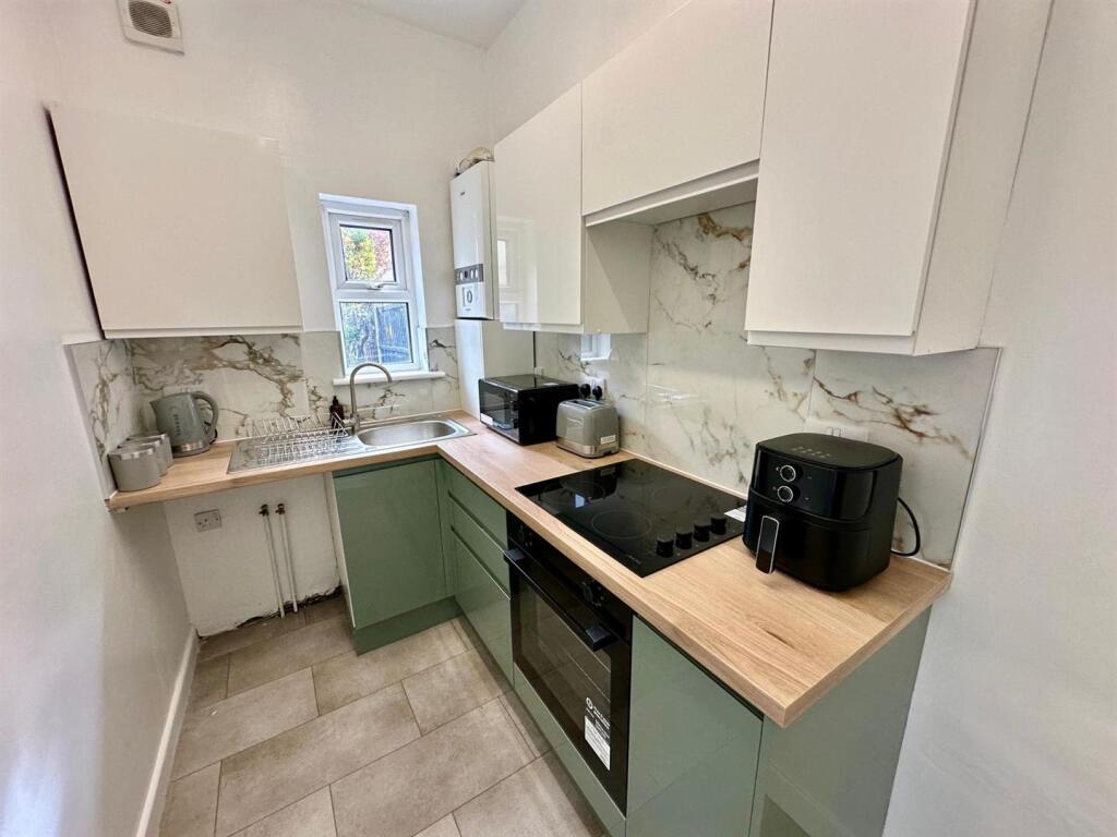 PHOTO-2025-10-02-16-09-01 8.jpg