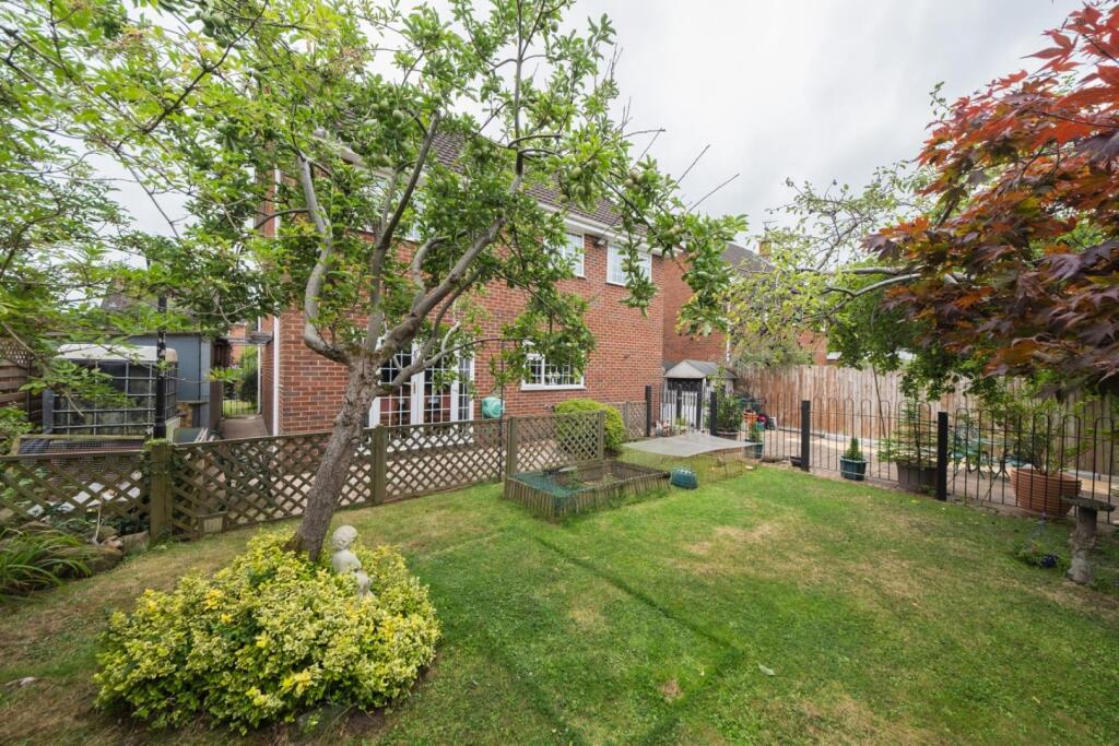 14 Wakes Meadow-2-075.JPG