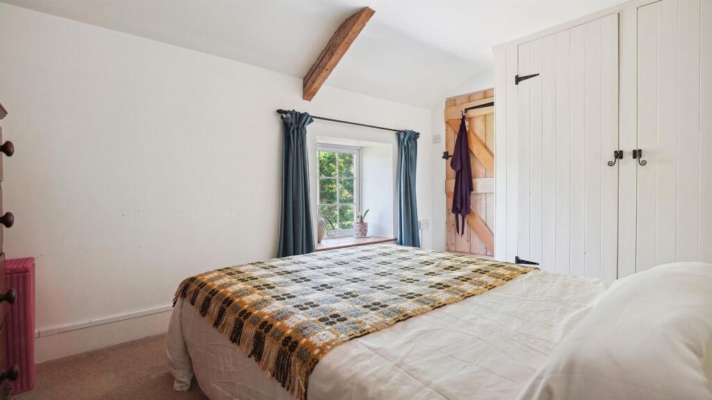 Bedroom 2.jpg
