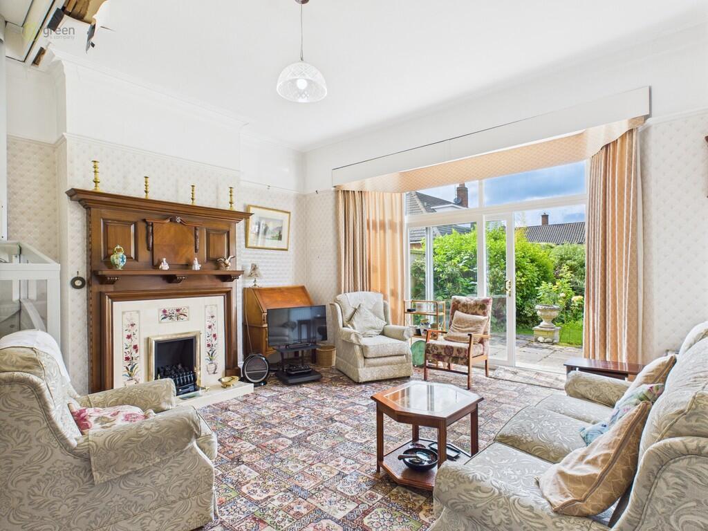 CAM03830G0-PR0166...