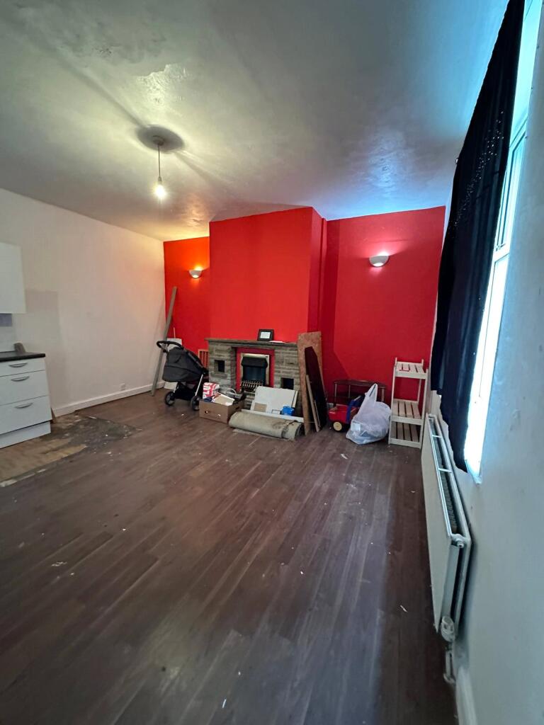 Picture 5
