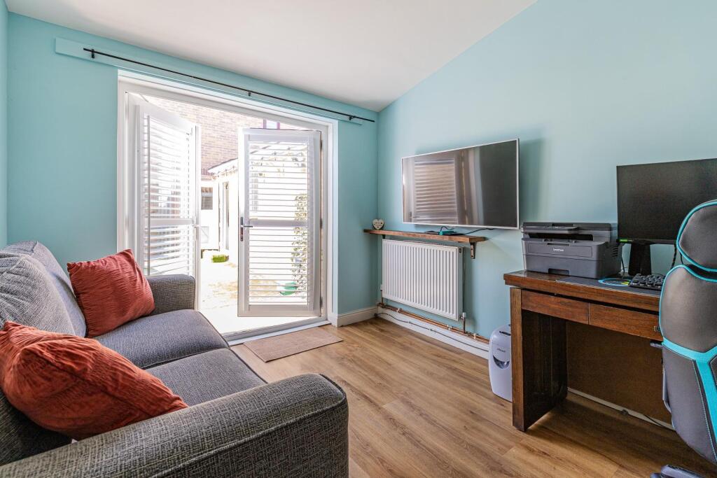 Heol Y Ddol 16-28.jpg