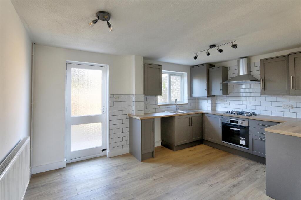 Kitchen &amp; Breakfast Room.jpg