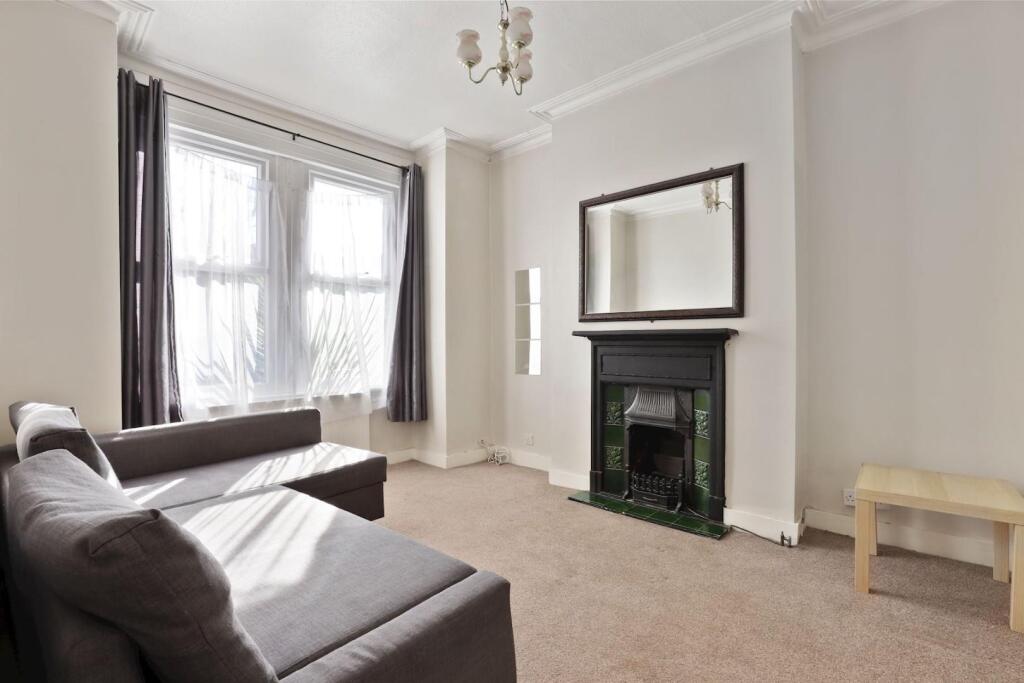 01-dfacJHPropWpen - 350 Blandford Road - 3 (1)-med