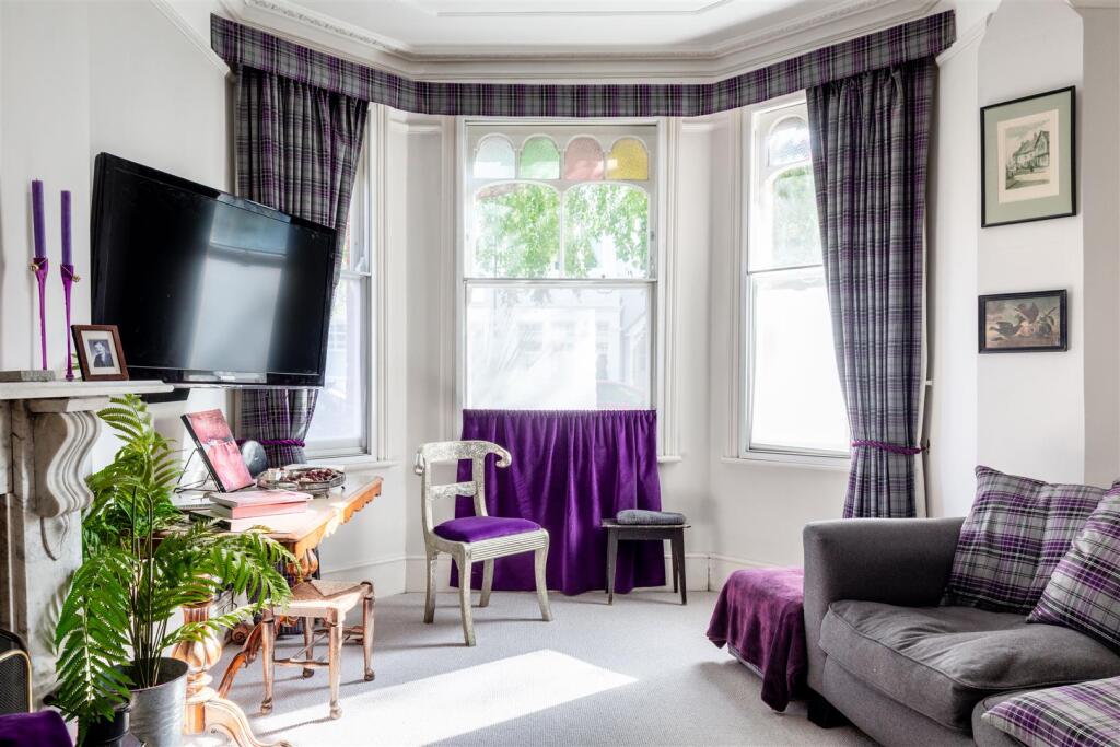 Airedale Avenue-14.jpg