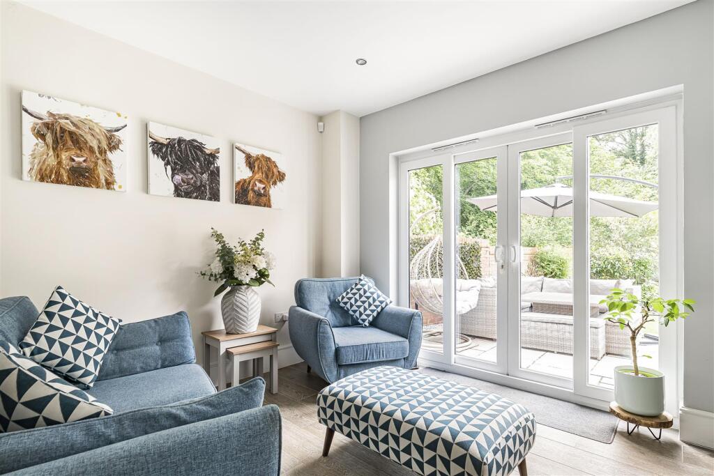 25 Drayson Way, Towcester (16).JPG