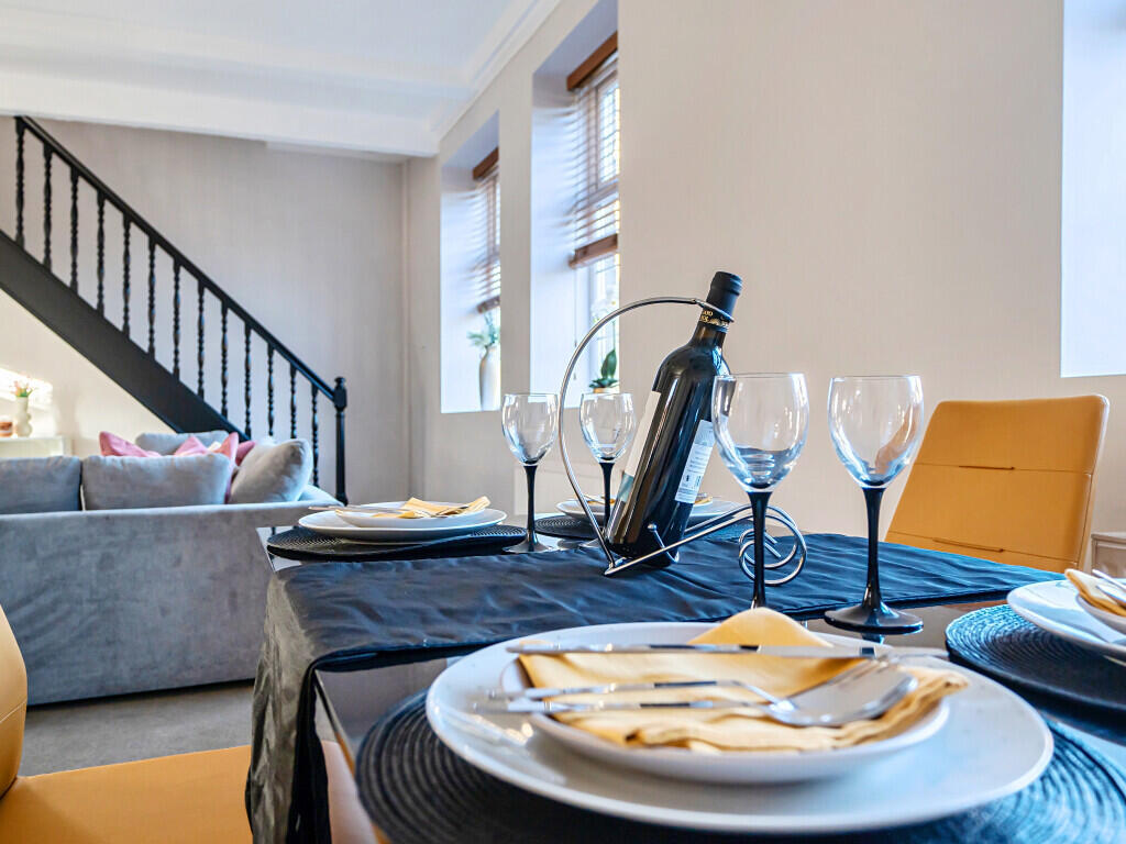 1393049-2-6945411...