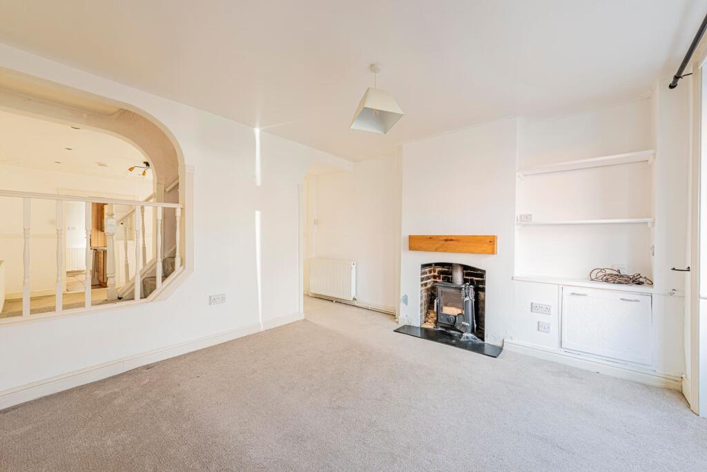 Living Room (3)