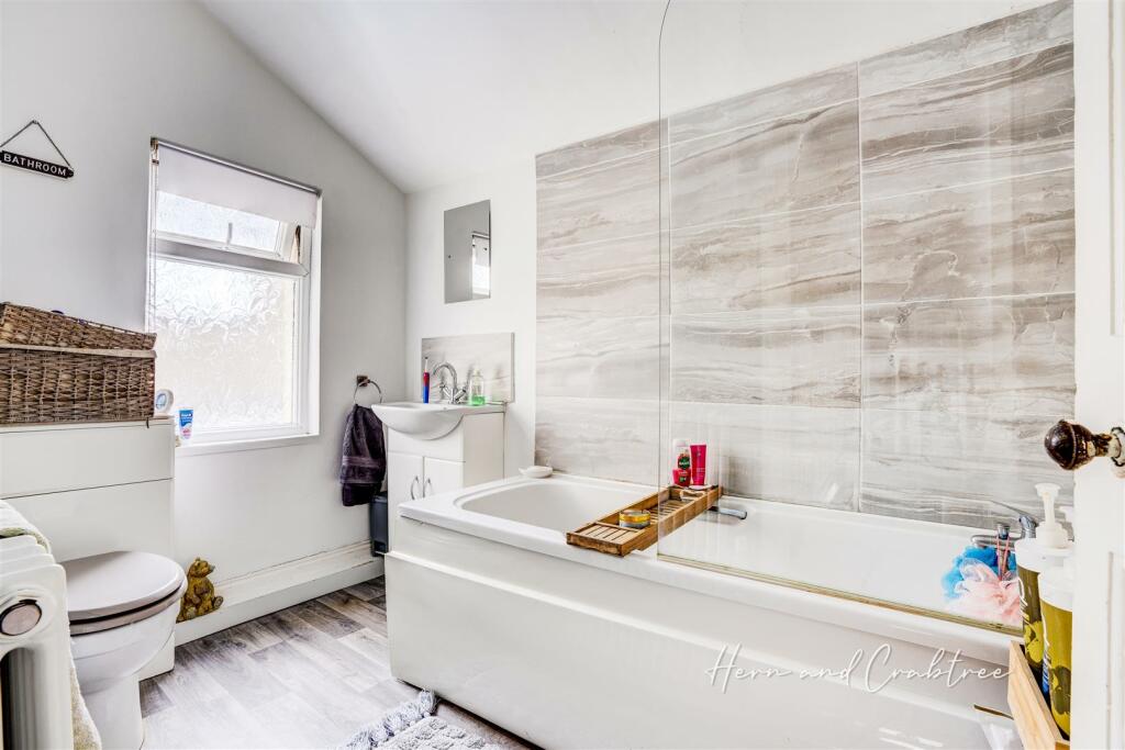 Pantbach Road, Heath, HernCrabtree (23).jpg