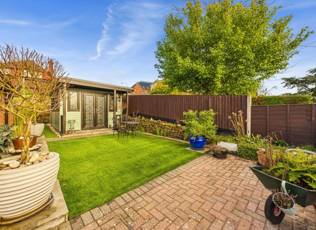Rear Garden and Outbuilding