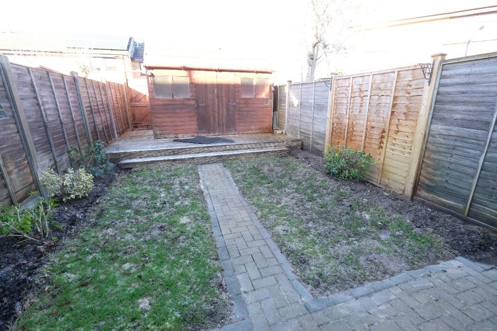 GARDEN 