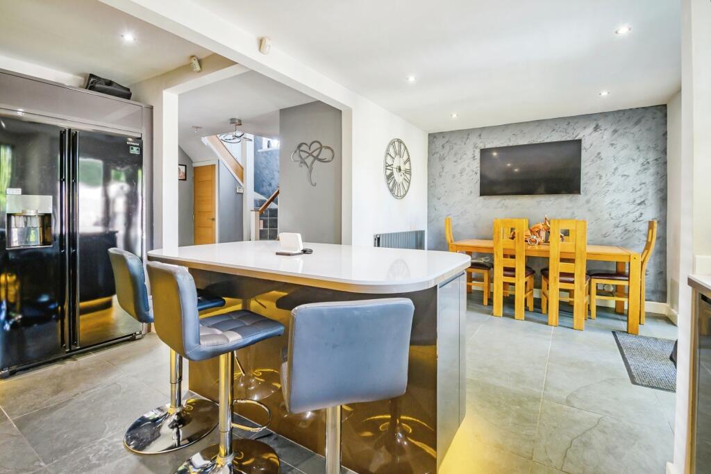 Kitchen/Family Room