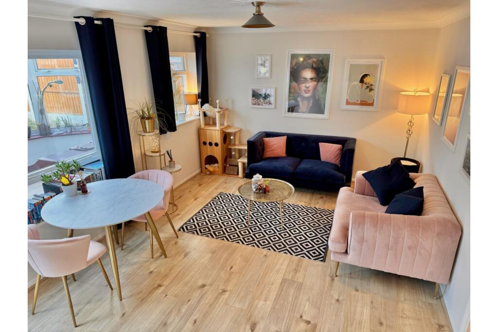 Living / Dining Room