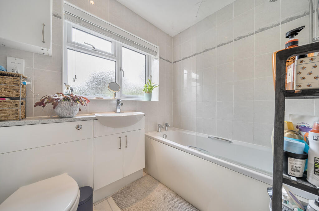 1341186768a3568bab090