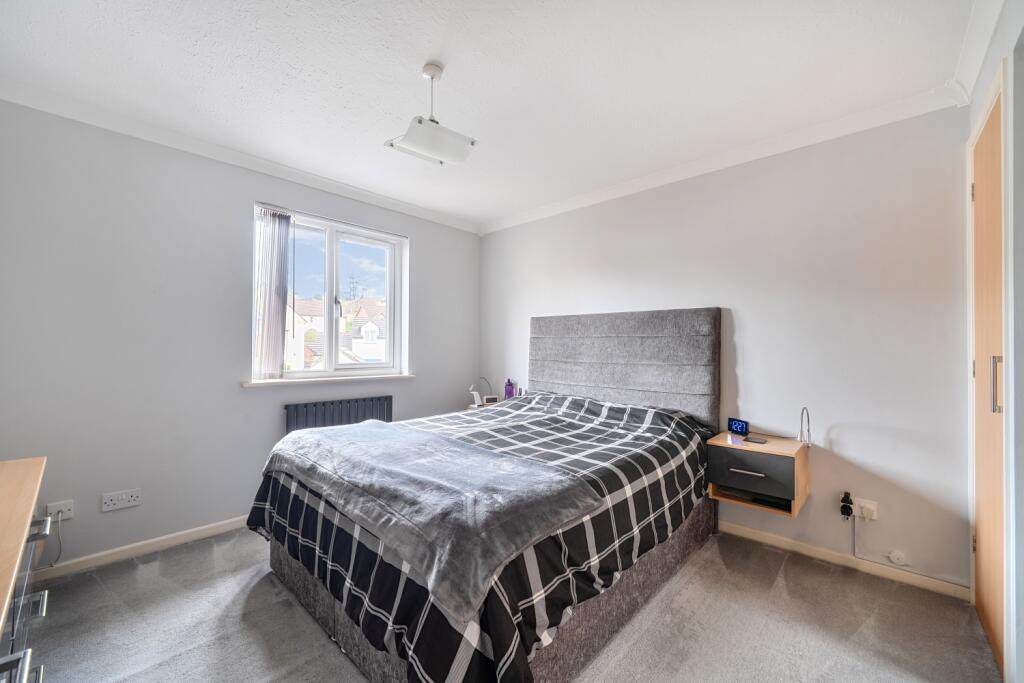 1388111-21-6936e8950d5fc