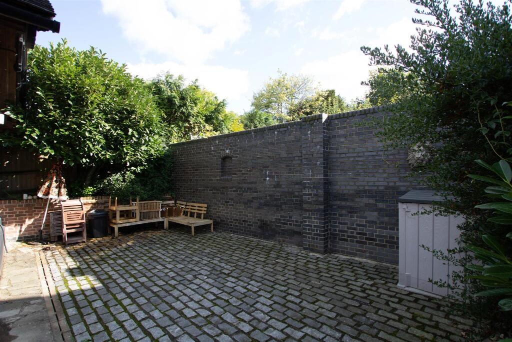 Garden.jpg