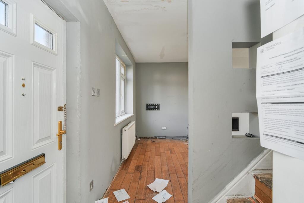 5 Marple Grove, Stretford, Manchester M32 0BD