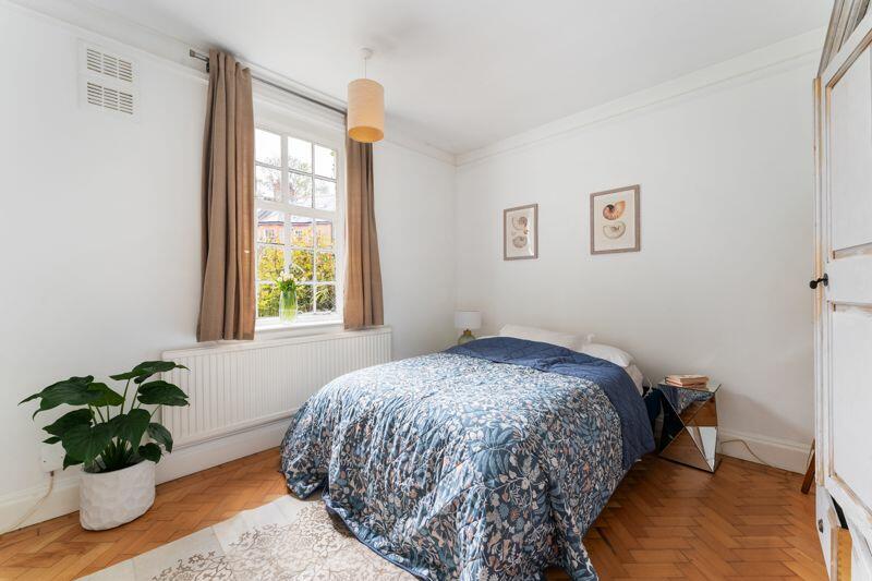 bed 1