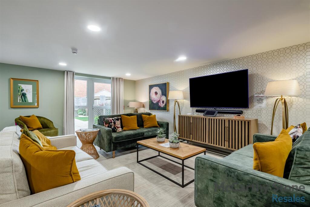 8651159-interior21.jpg