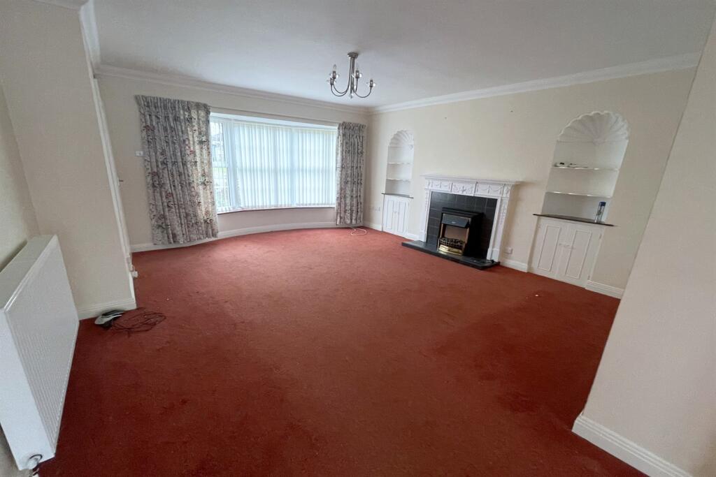 Spacious through lou