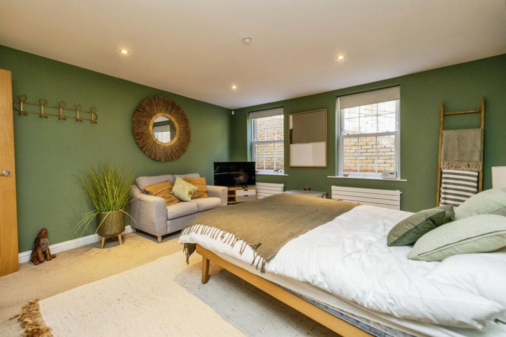 Bedroom 4