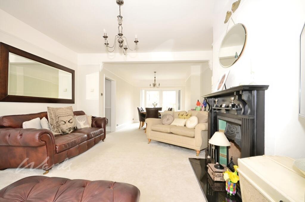 Westcliff lounge use