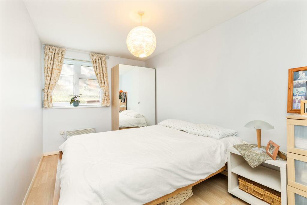 Bedroom.jpg