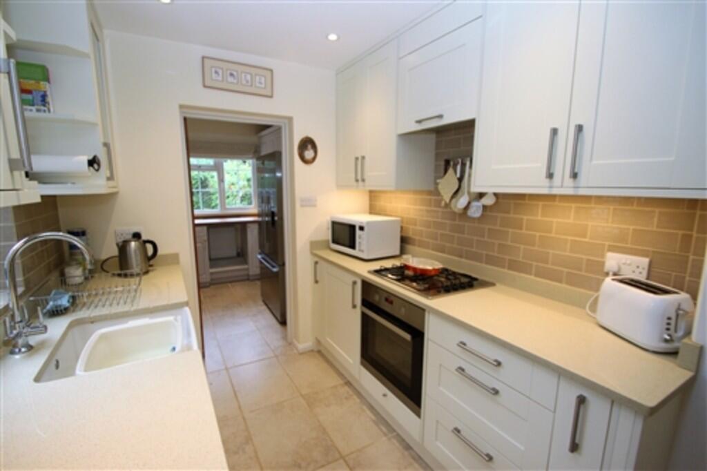 Golden Ball Lane, Pinkneys Green, Berkshire