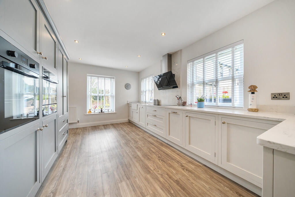 Kitchen/Dining Ro...