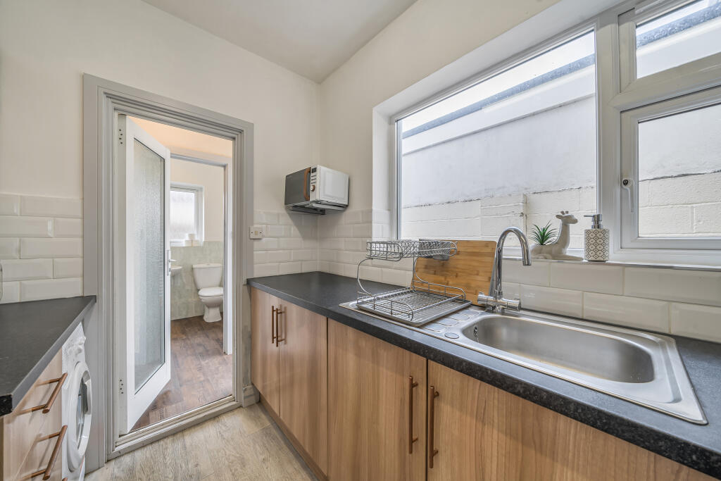 13558711168cbfc1e6dd23