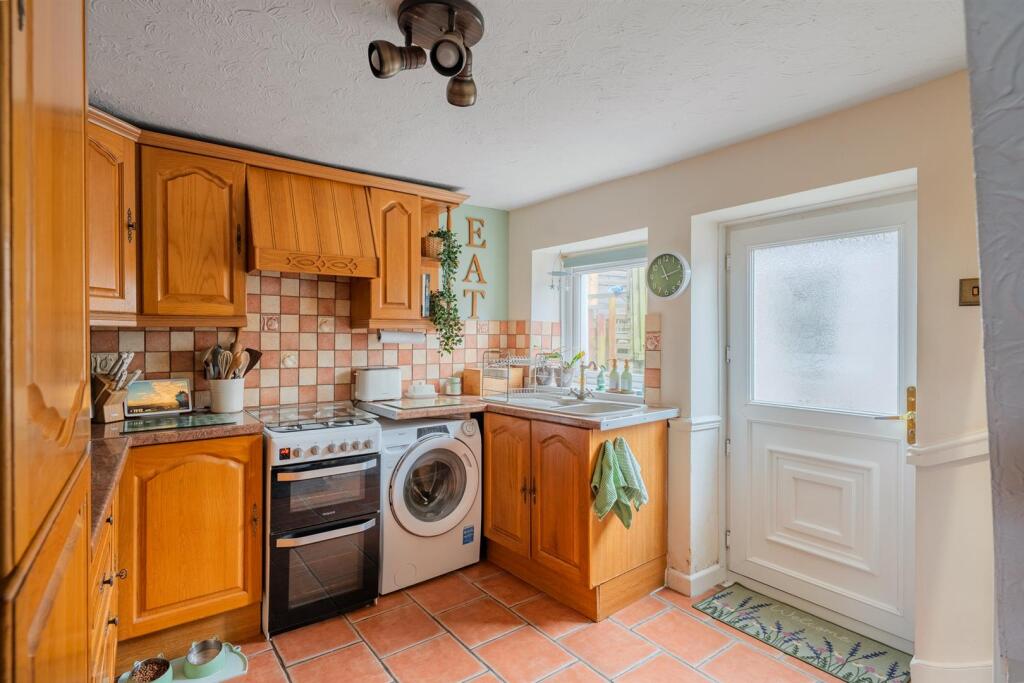 25 Austin Road-8.jpg