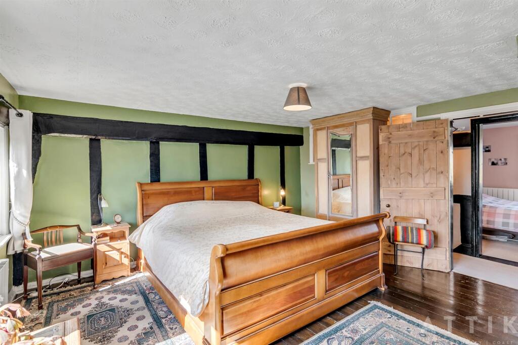 2 Town Farm Cottages IP19 0BE (21).jpg