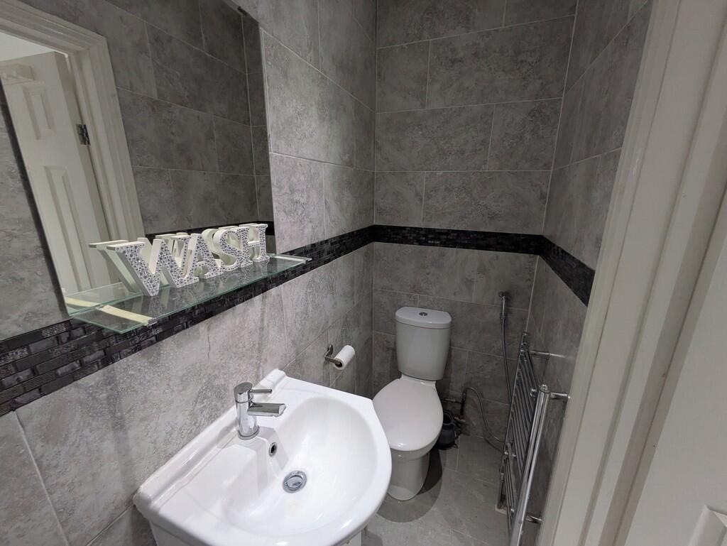 PXL_20250215_1208...