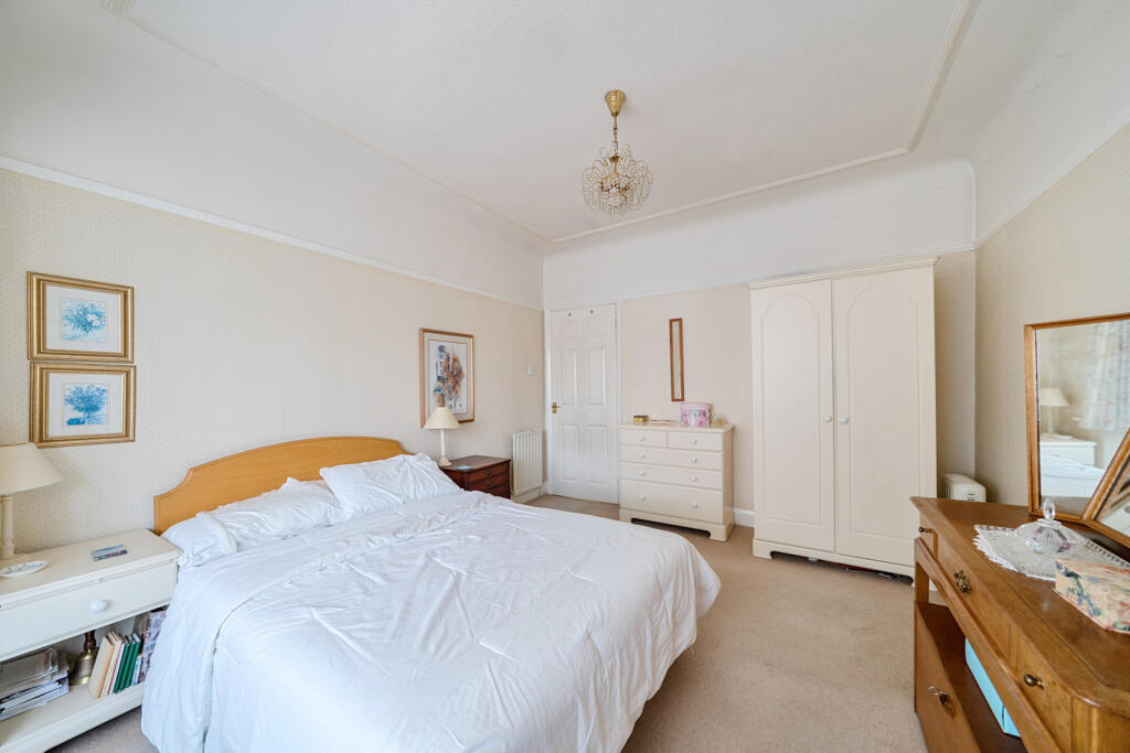 1299683-17-68308b...