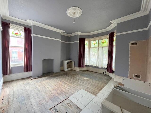 FLAT 1