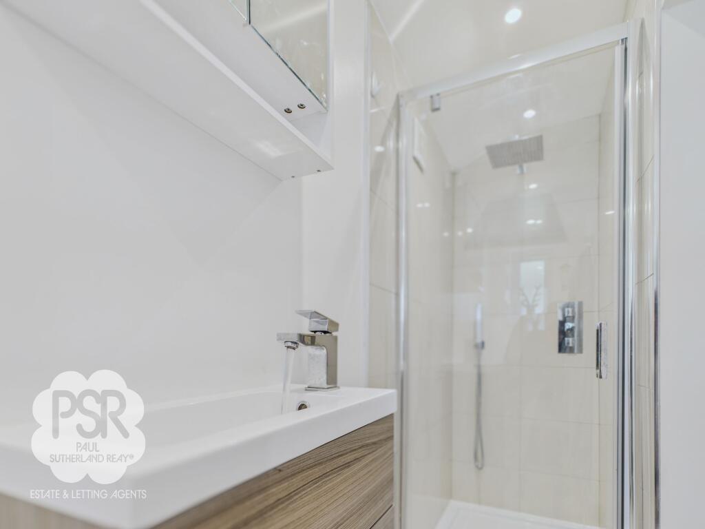 Annexe En-Suite Shower Room