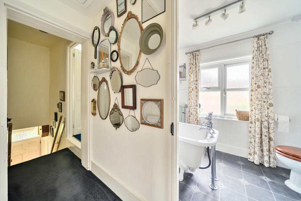 1317356-14-685d53...