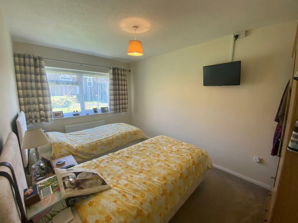 Bedroom two.jpg