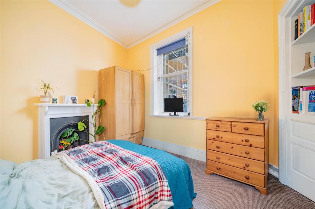 59 Dock Street Dundee-7.JPG