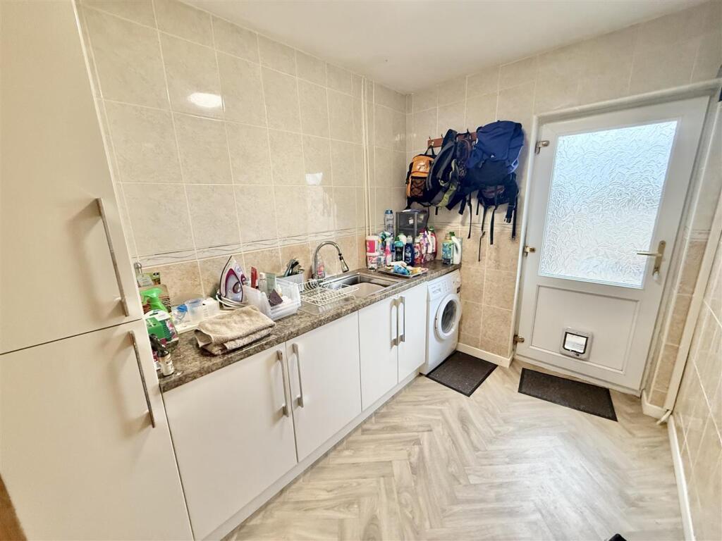 IMG_E1987.JPG